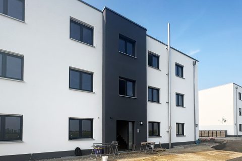 Schlüsselübergabe für unser zweites Mehrfamilienhaus in Uffenheim – Konrad-Adenauer-Str.